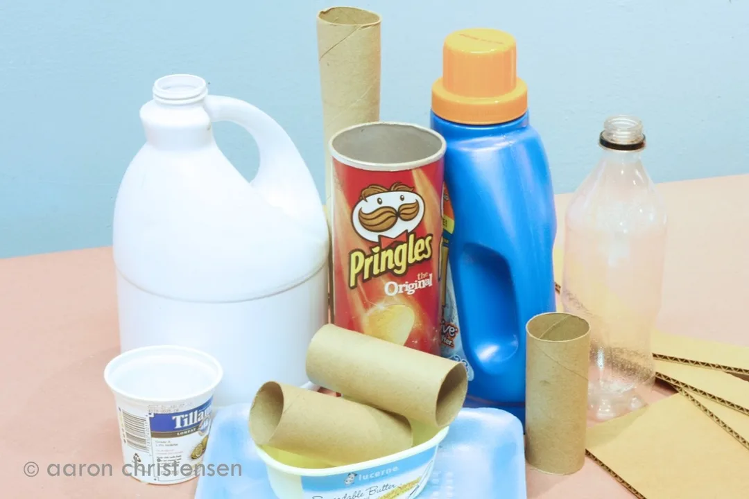 Recyclables Crafts - Create Animal heads.  Great idea for kids crafting.